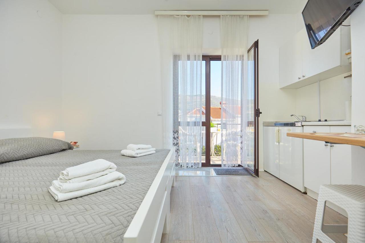 Leo's Charming Appartement *